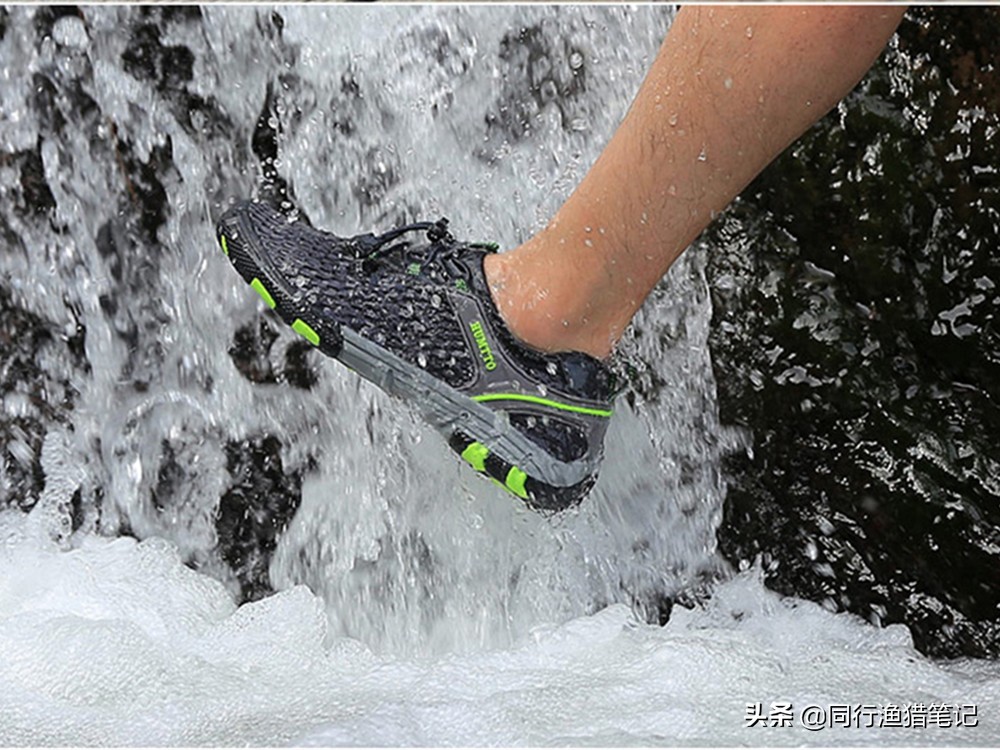 天冷钓鱼需要哪些保暖装备,钓鱼天冷必备哪些防寒物品