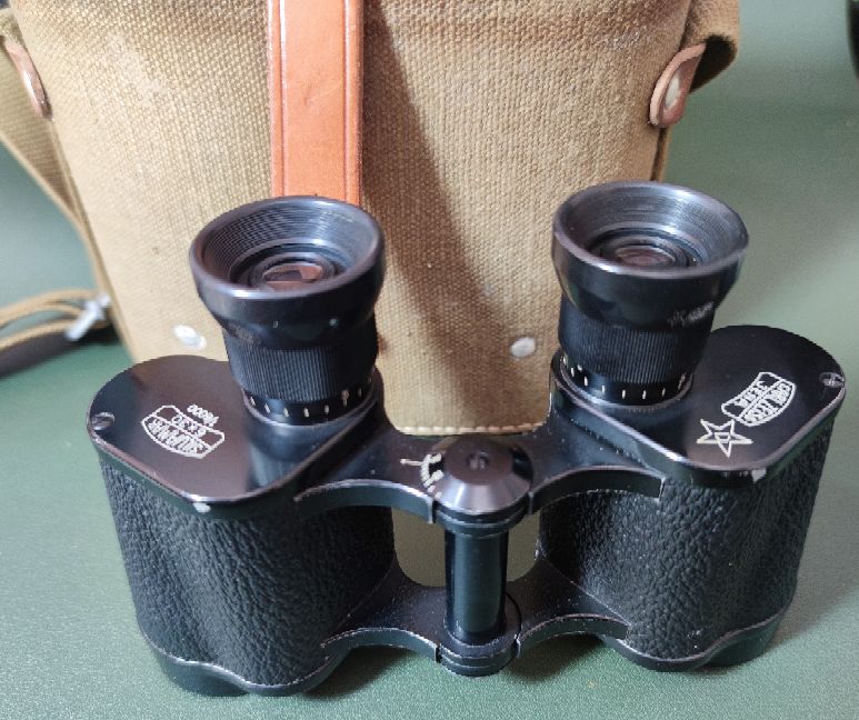 军迷用激光望远镜,军队用的望远镜是多少倍