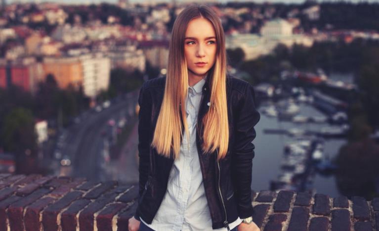 食堂遇到的心动女孩,食堂偶遇一见钟情的女生