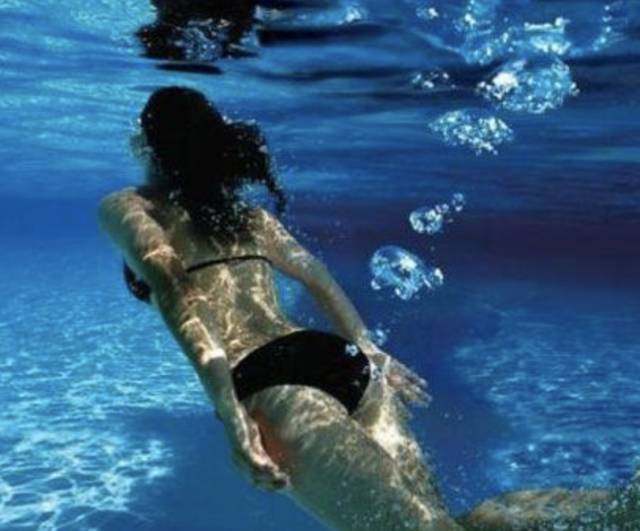 游泳时鼻子老是进水怎么办,游泳换气是用嘴还是鼻子