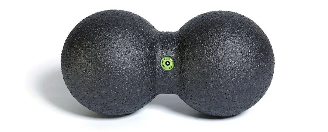 爬行健身的正确姿势,健身靠墙蹲正确姿势