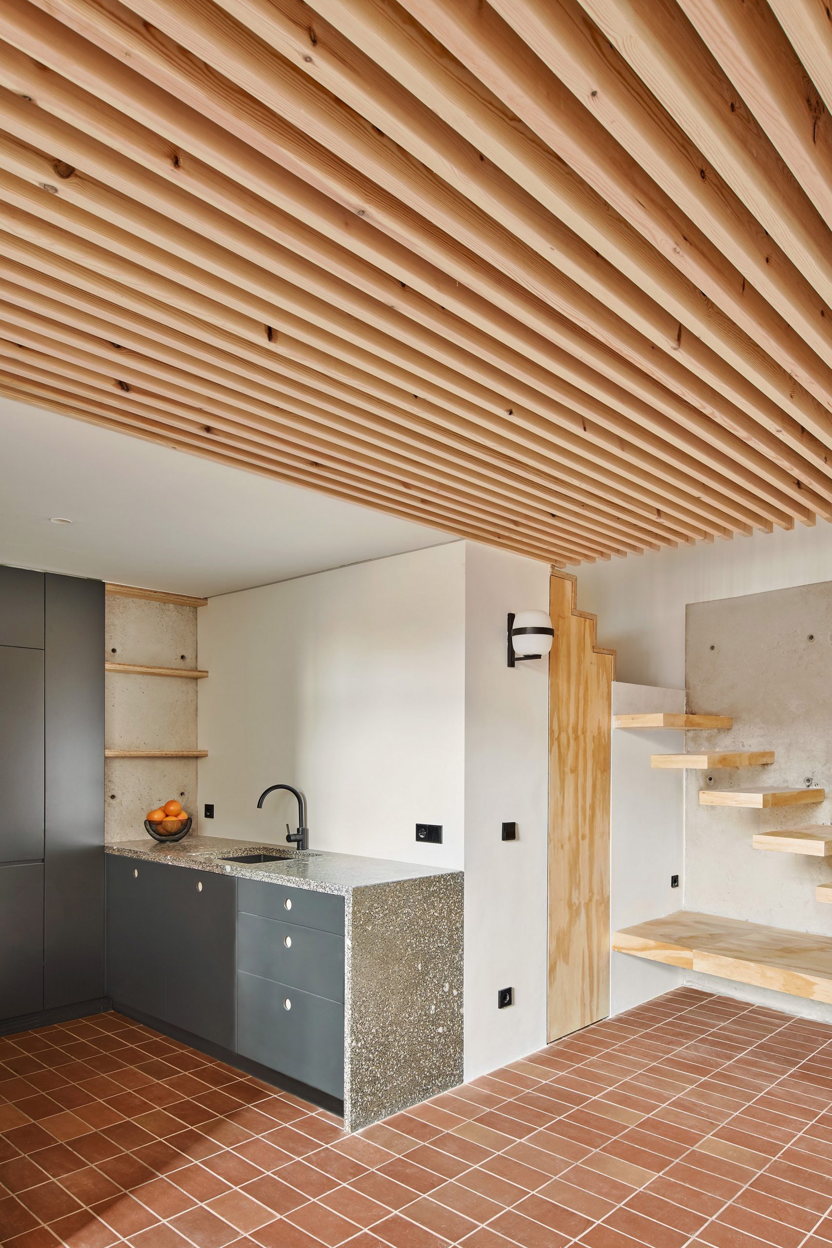 巴塞罗那公寓简约风,巴塞罗那公寓大户型