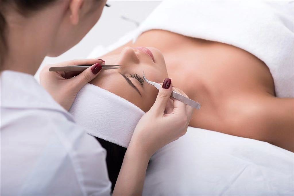 怎么嫁接睫毛牢固持久,嫁接睫毛自然仿真持久教程