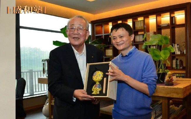 稻盛和夫的人生哲学与经营理念,稻盛和夫以心为本的经营读后感