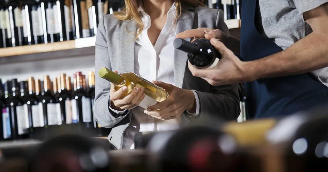 盘点那些离谱的假酒,很多假货怎么辨别