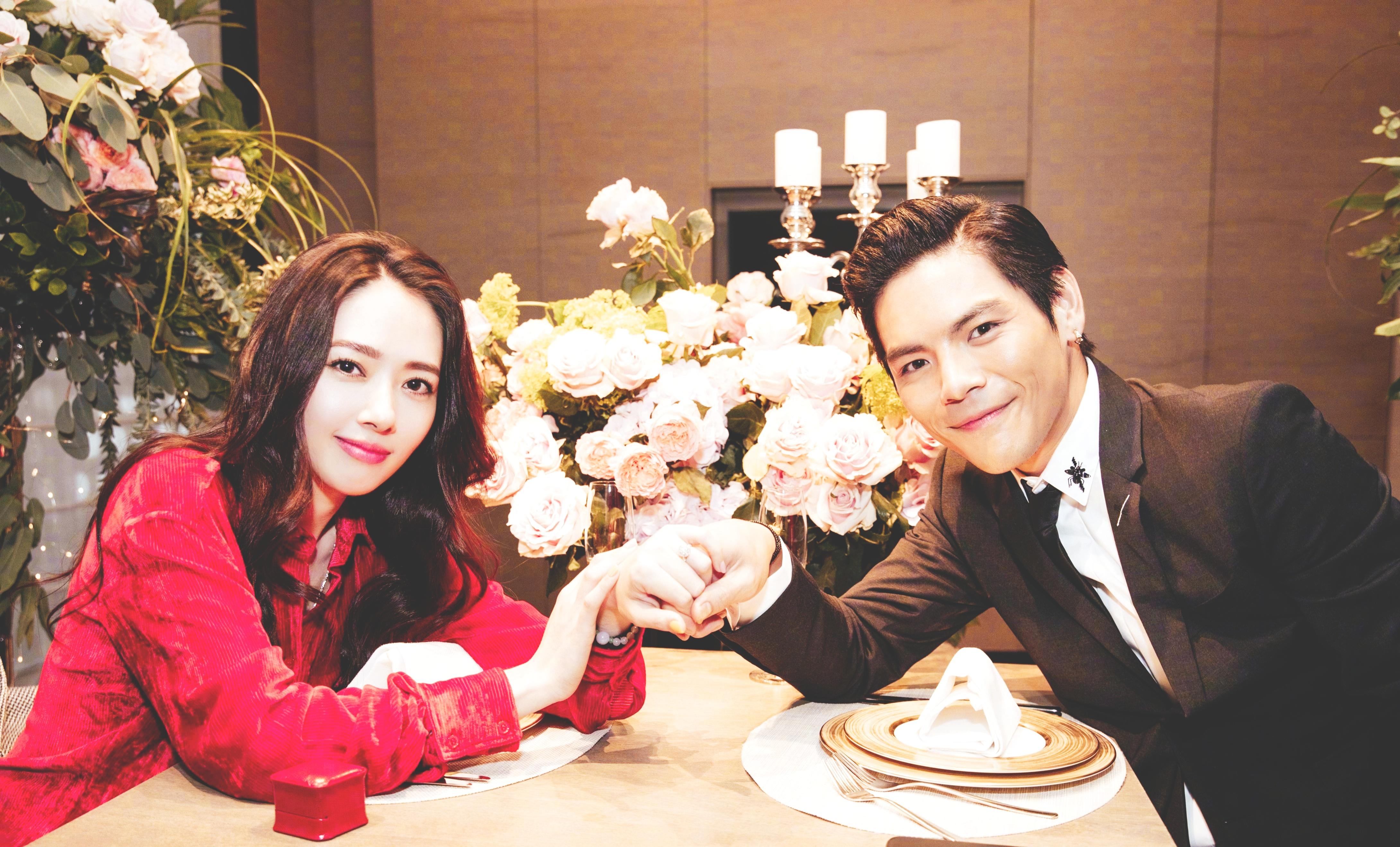 郭碧婷：家境普通的她凭什么成为香港太子妃？