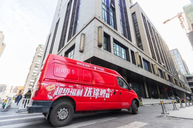 入驻氪空间欧气加持，一整车豪“鲤”花落朝阳门