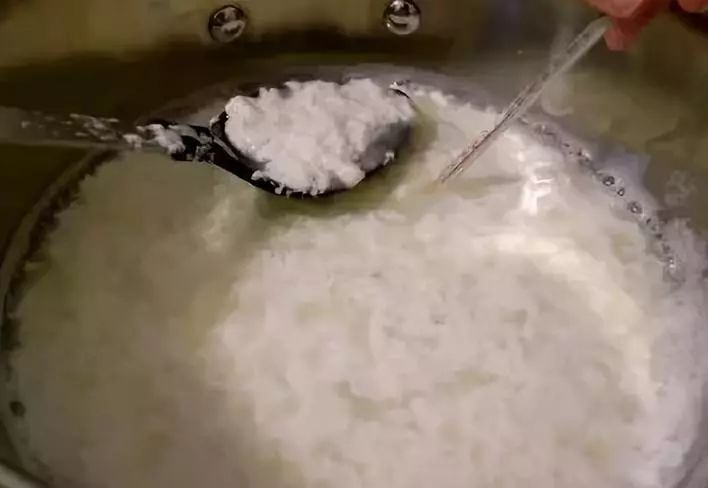 家里用不完的牛奶怎么做好吃的,喝不完的牛奶怎么做好吃的