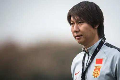 中国足球需要有一场伟大的长征,中国足球前行之路任重而道远