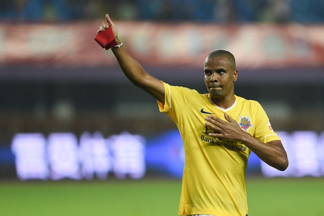 乔尼：八年了，我的青春都留给了中国足球