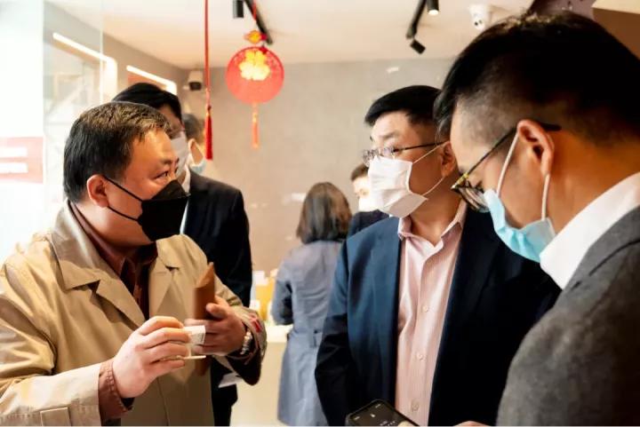 京东集团邀首旅集团考察交流，探索线上线下融合“最大公约数”