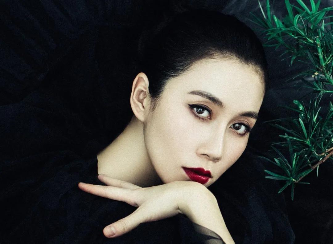 反派女演员温峥嵘,温峥嵘出道21年却被称为烂片女王