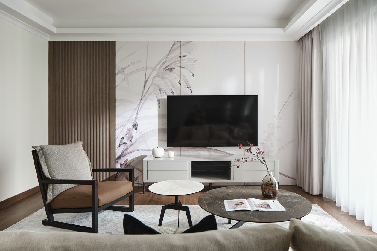 乳胶漆墙面污渍发霉开裂如何处理,墙面鼓包开裂怎么修复