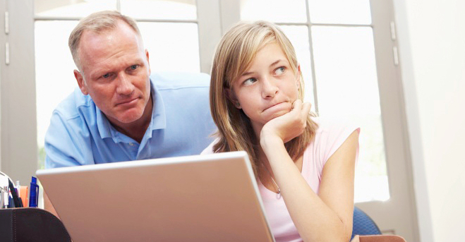 女儿有了男朋友家长该怎么做,当女儿有了男朋友双方家长的反应