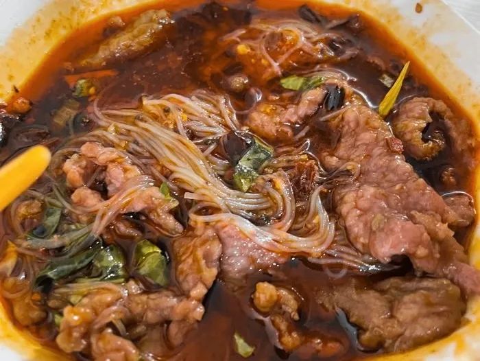 哪个大学的小吃街最有名,哪个大学小吃街最好