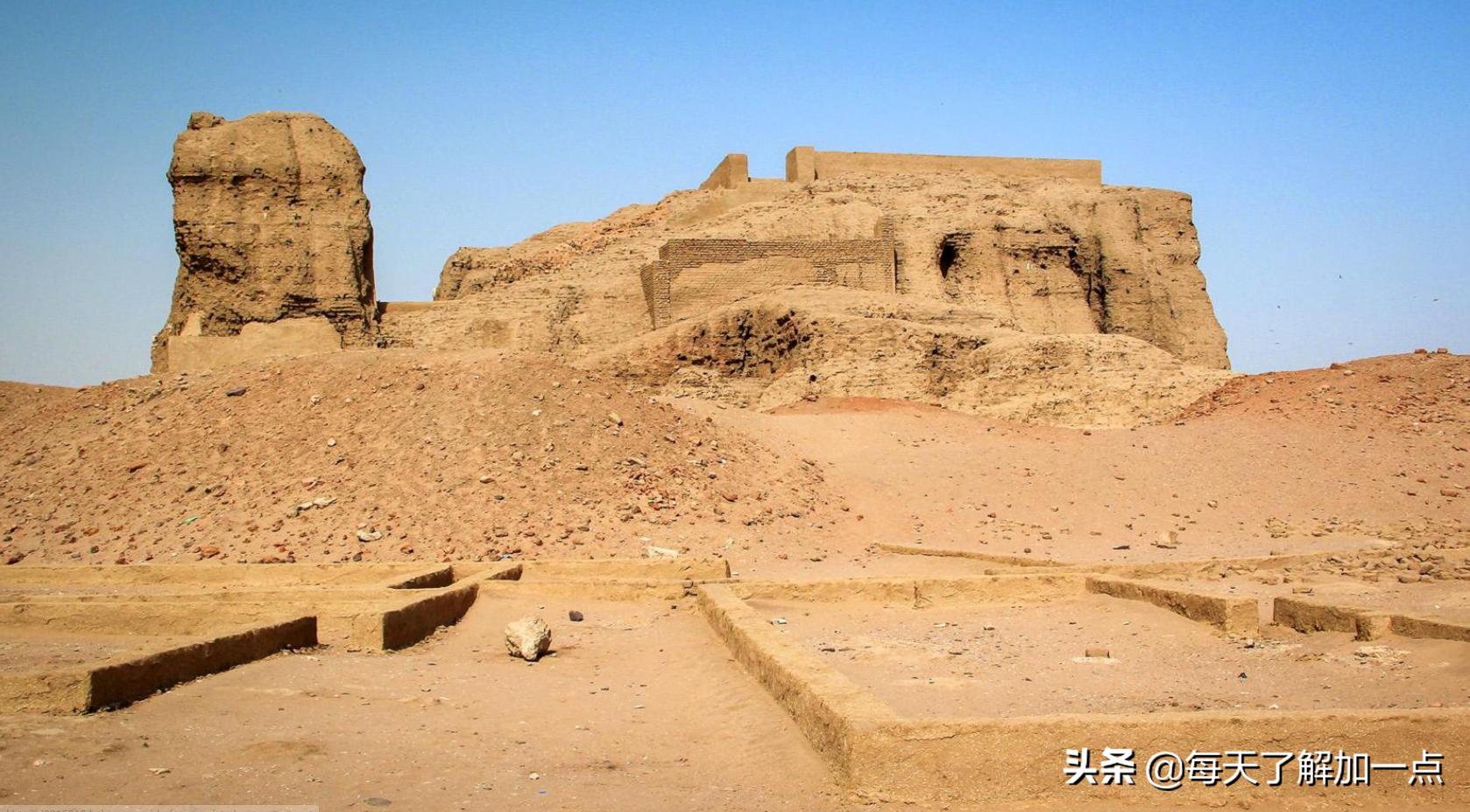 探秘古埃及神秘的金字塔建筑,考古学家发现金字塔遗迹