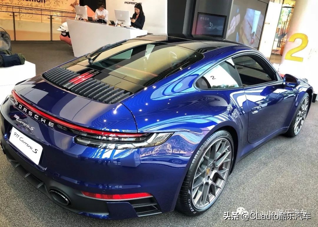 保时捷992卡雷拉和911的区别,保时捷911卡雷拉s代号992