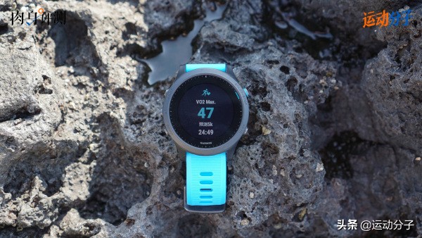 佳明Forerunner945：运动腕表的当下最强形态|肉身评测