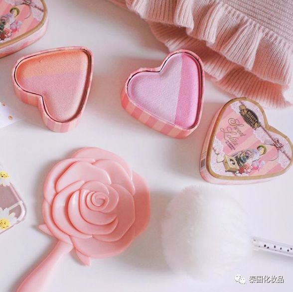 什么口红颜色最火迪奥,什么口红最红