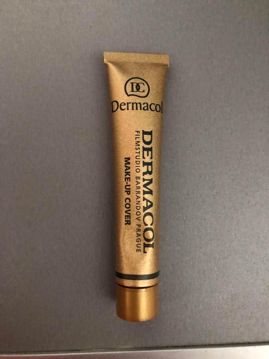 专业化妆师用的遮瑕哪一款,化妆师专用7色遮瑕