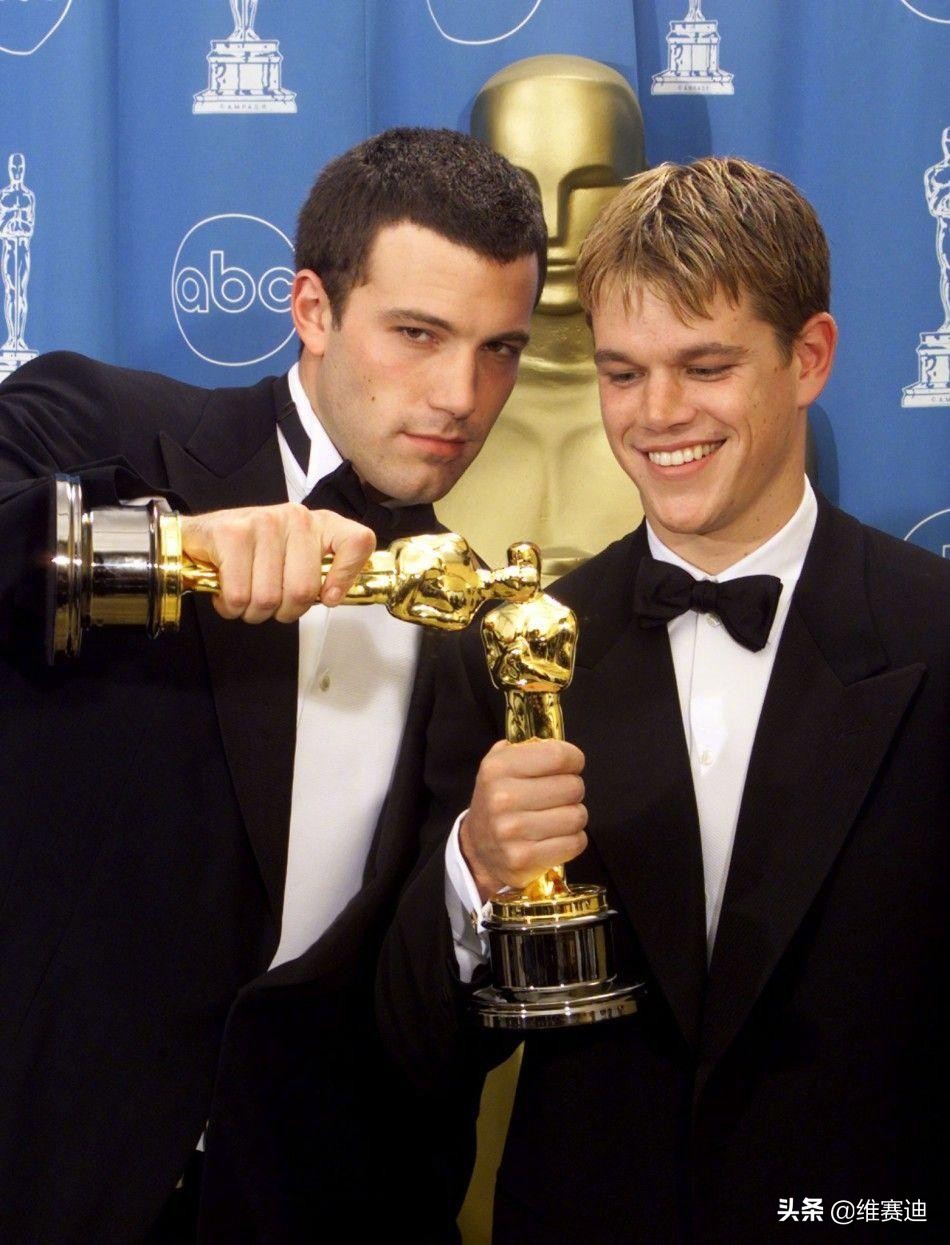 大本跟马特,狼叔跟贱贱,好莱坞这两对基友哪个更受美国人欢迎?