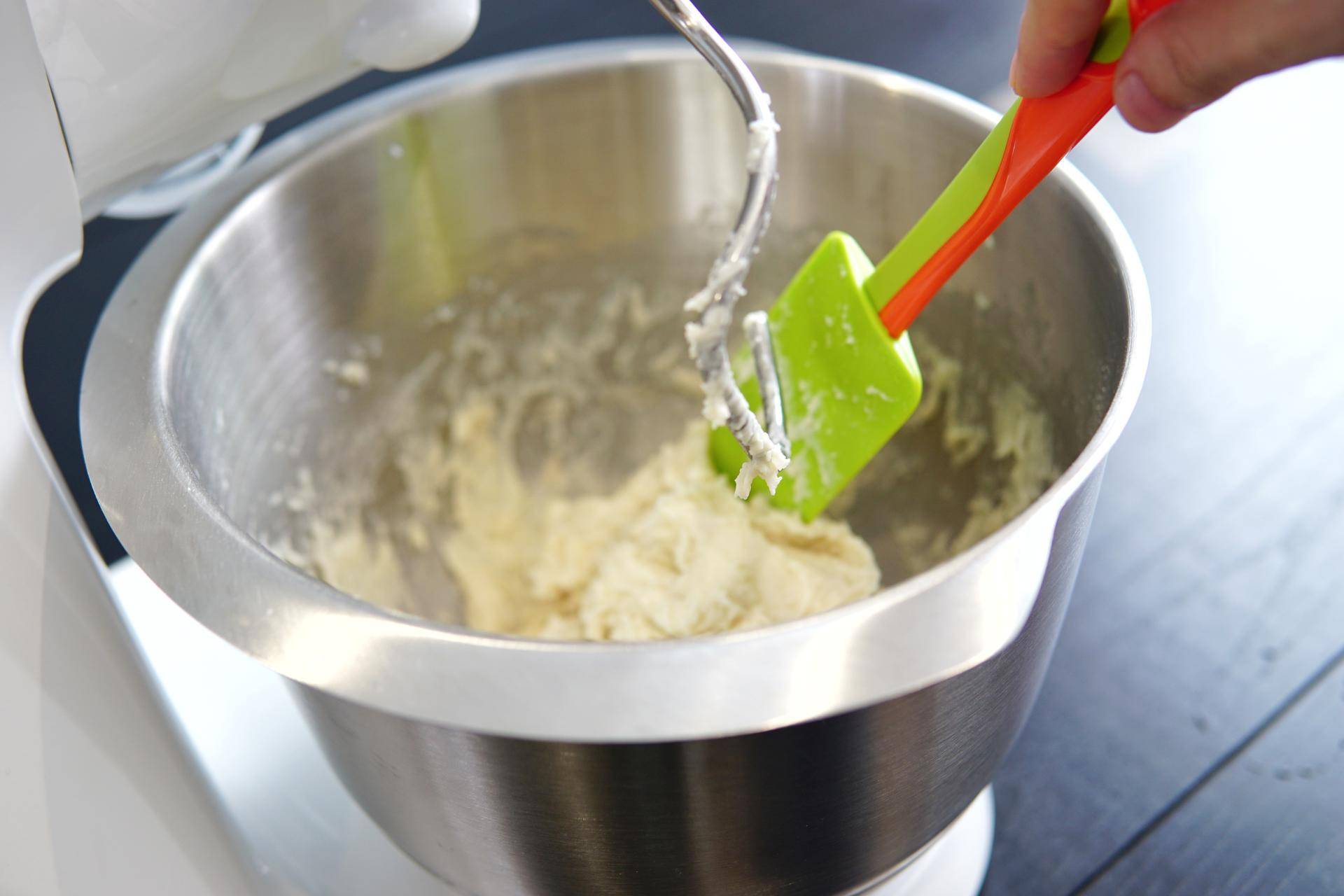 烘焙用的和面机建议买哪种,烘焙店用什么和面机