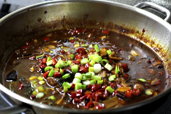 第一美食鱼头泡饼,北京特色菜鱼头泡饼