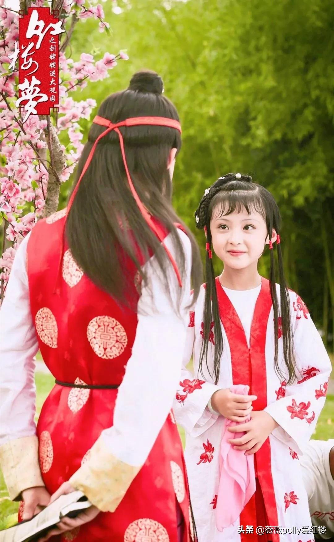 王夫人为什么让薛宝钗管理大观园,王夫人提拔袭人