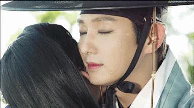 耳听爱情歌曲,耳听爱情铃声