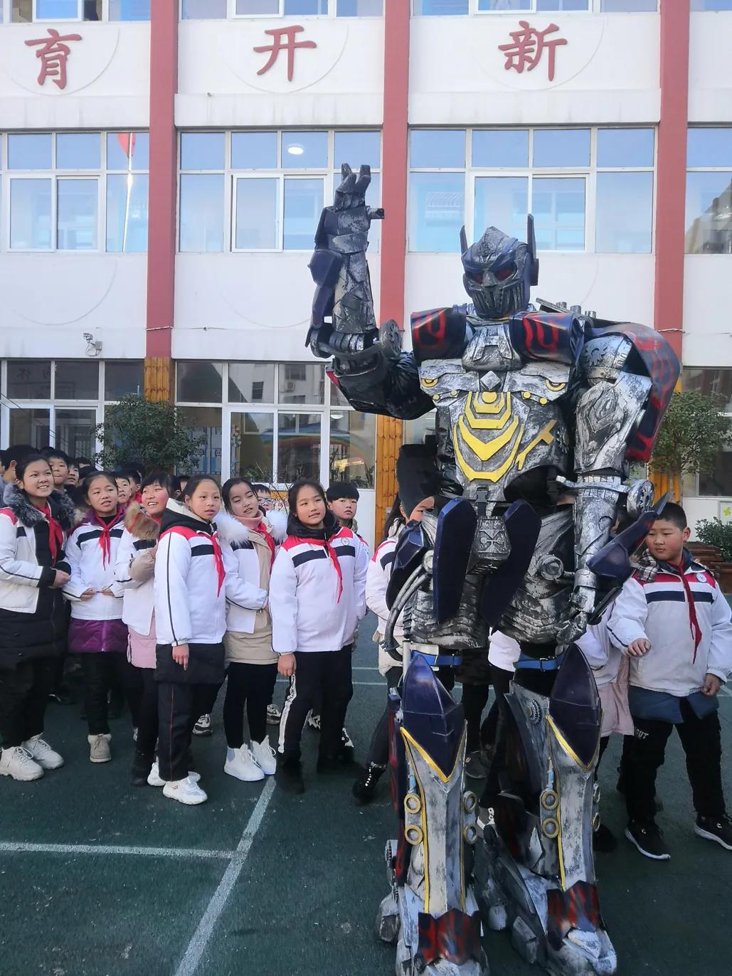 漯河市郾城区昆仑路小学科技节,沁园路小学第八届科技节