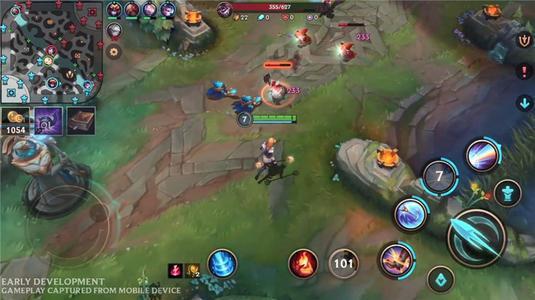 王者荣耀新赛季和英雄联盟手游,lol手游彻底凉了