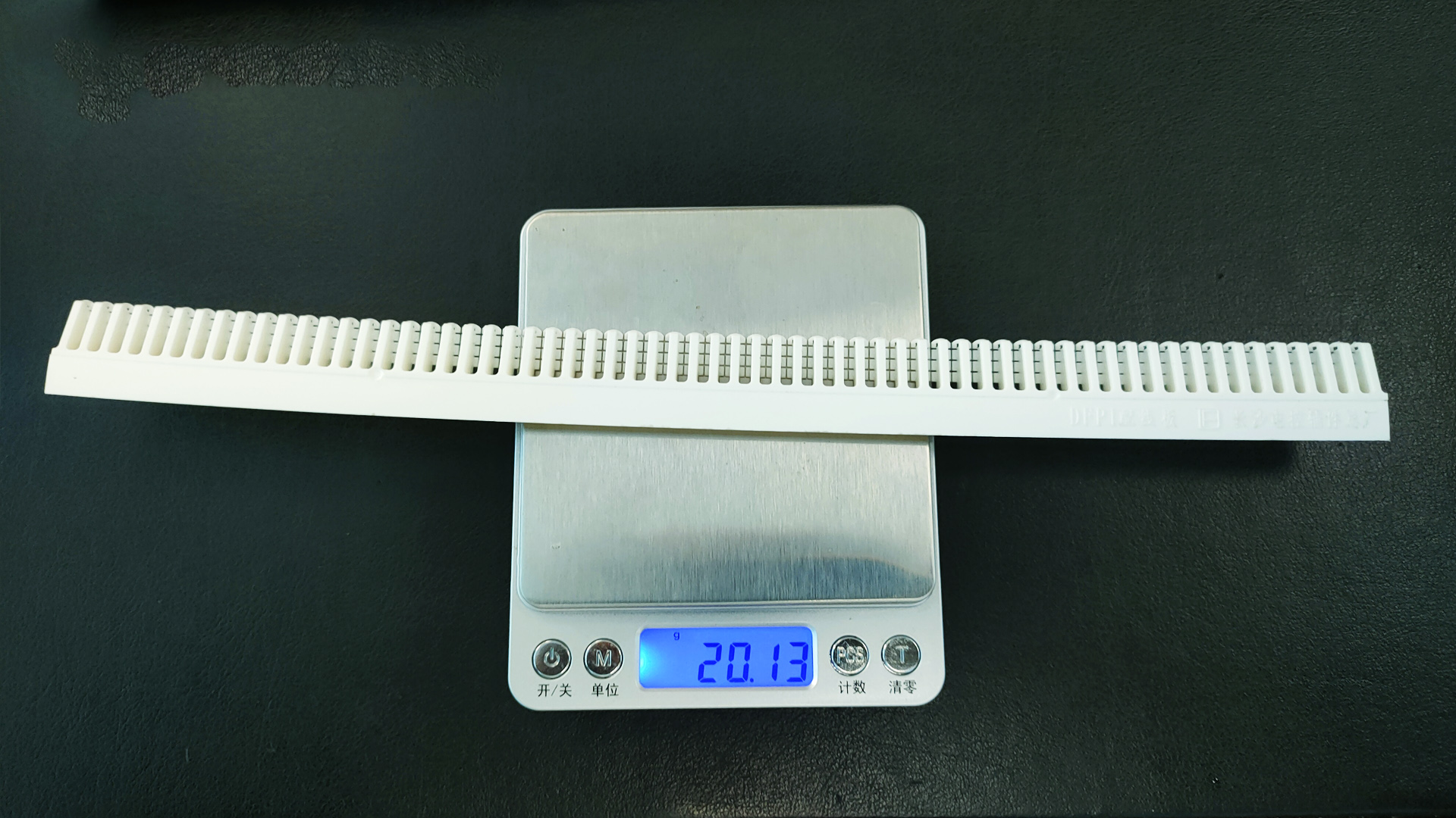 找有资质工厂加工,找工厂拿一手货源代加工