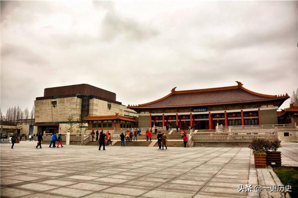 南京博物院十八件镇馆之宝,南京博物馆镇馆金缕玉衣