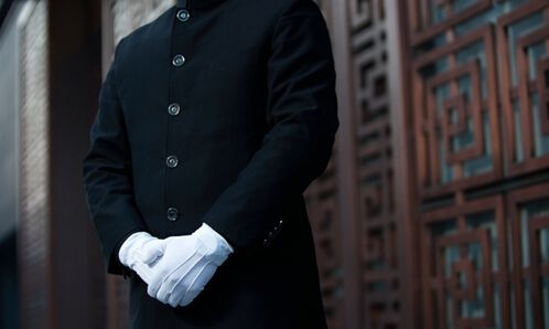 拖欠50万物业费合法吗,100多户业主拖欠80万元物业费