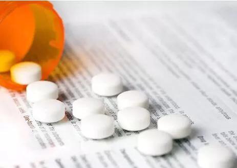 什么化妆品能12天快速美白,简单有效的美白护肤品