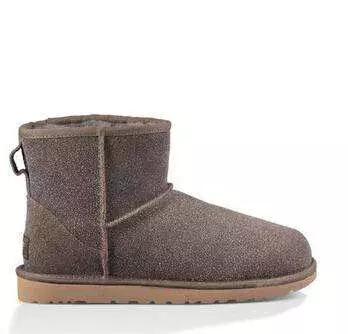 ugg经典雪地靴,雪地靴的故事