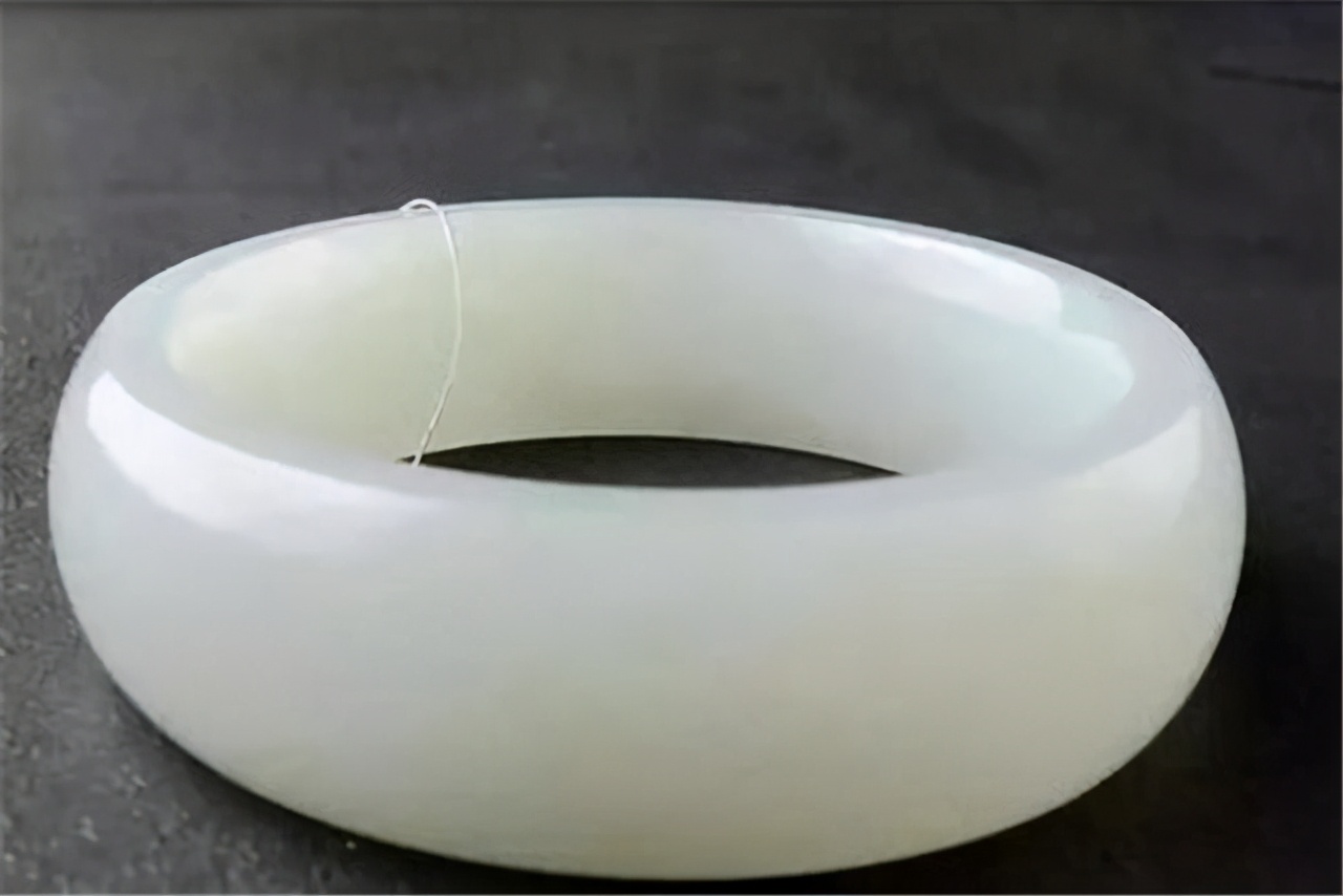 和田羊脂玉玉器去哪里鉴定真假,怎么辨别和田玉羊脂玉的真假