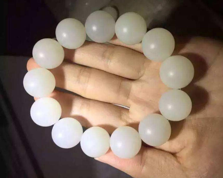 六种手串,白色五通六眼菩提手串