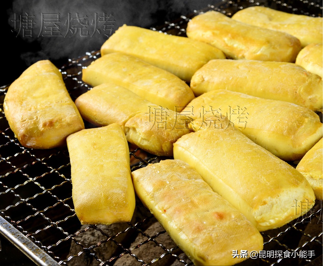 昆明哪里吃正宗石屏豆腐,云南久负盛名的石屏包浆豆腐