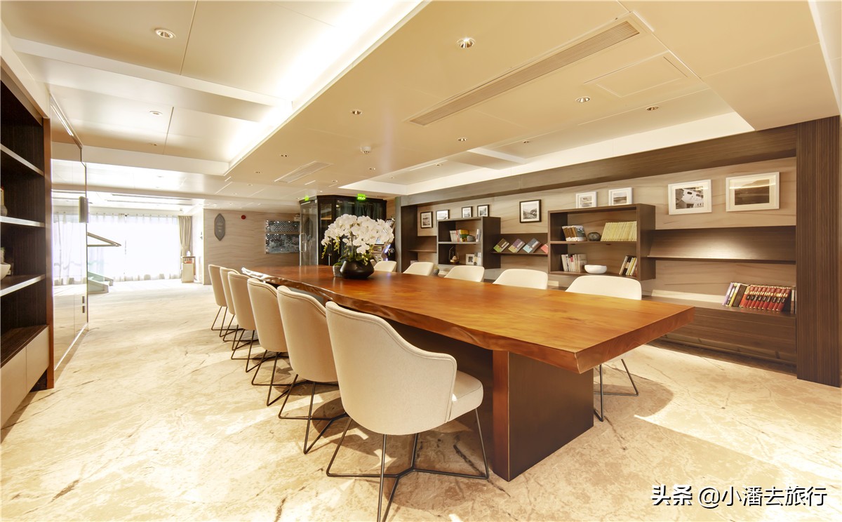 长江三峡游轮世纪荣耀号报价,长江三峡最豪华的游轮盛世号