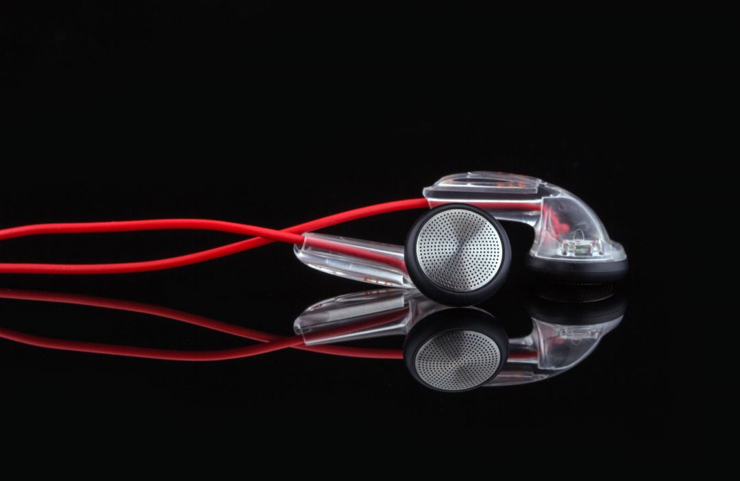 为什么不推荐入耳式耳机,入耳式耳机为什么会成为主流