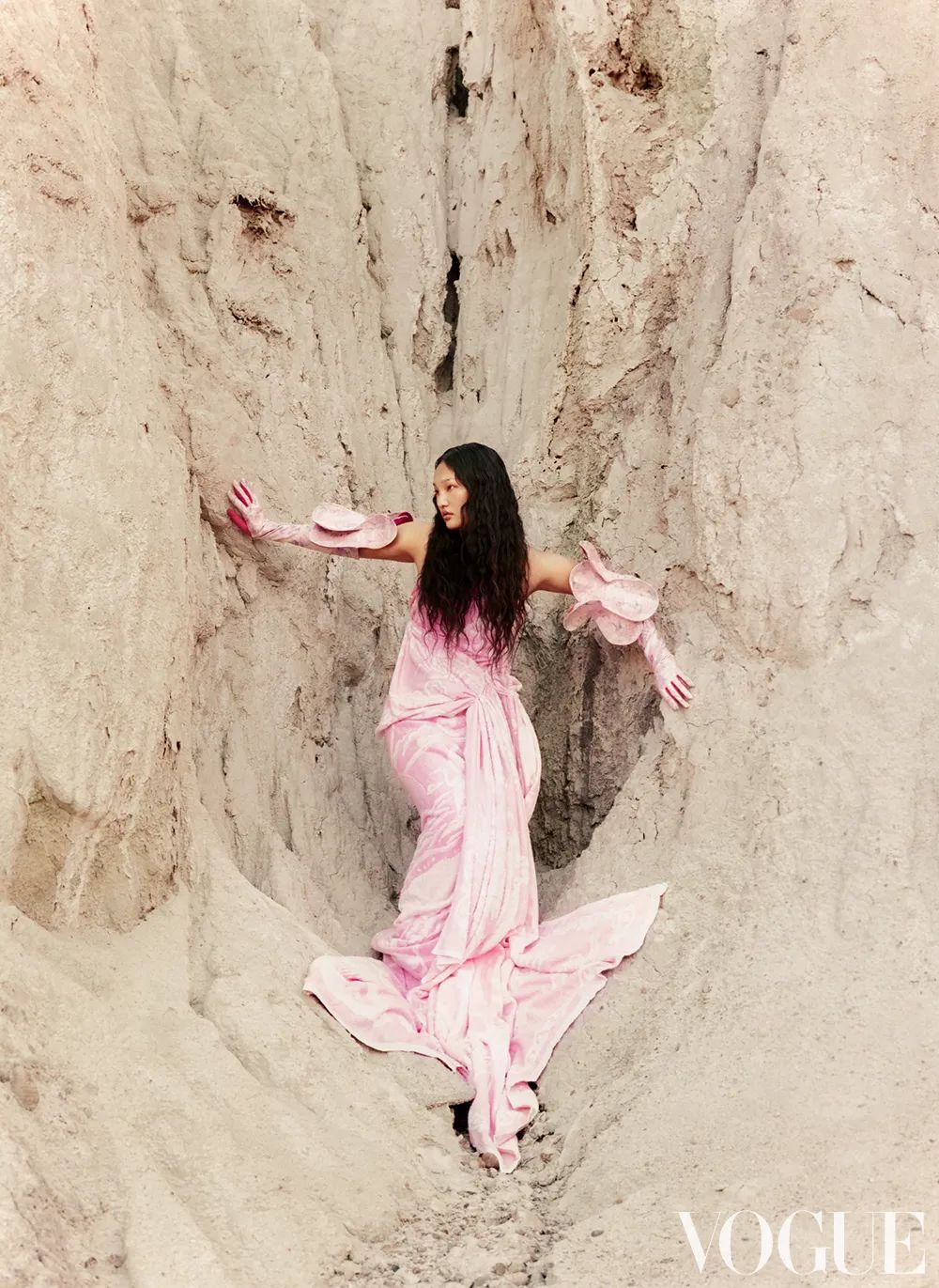 九月刊封面女孩出现了，在最美的张掖丹霞