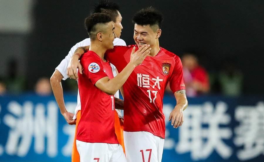 自信过度就是自负，恒大已连续一个半月没有赢球了，卡帅需担责任