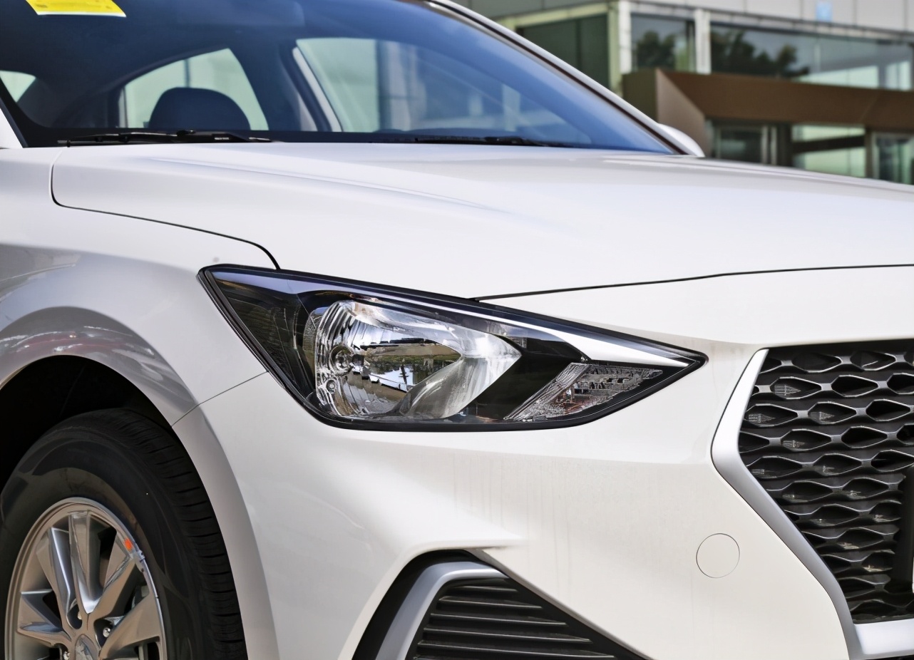 被冷落的车,18年7月现代悦动1.6自动挡