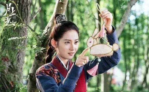 罗云熙月上重火有多好看,罗云熙白鹿长月烬明豆瓣评分