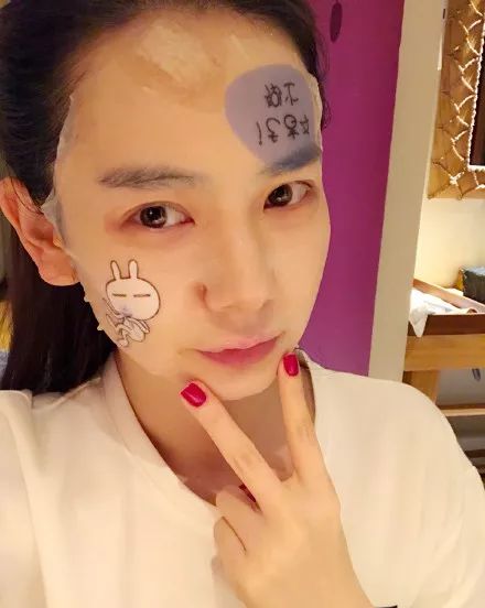 夏季必备绝不踩雷的平价实用面膜,化妆桌上的牌子护肤品