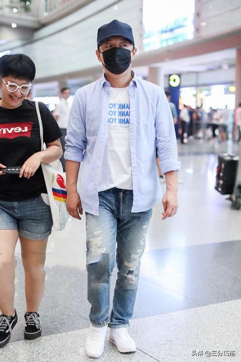 黄渤穿爱马仕工装裤,黄渤在路上的电影