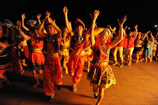 西双版纳风景之旅自由行旅游攻略,邂逅雨林西双版纳秘境之旅