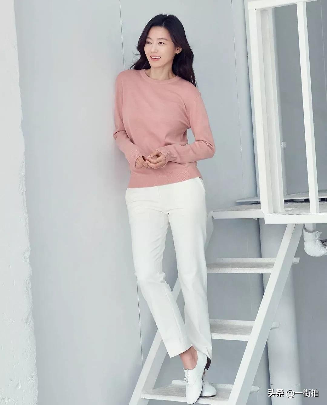 38岁全智贤拍时尚大片,38岁全智贤裸妆