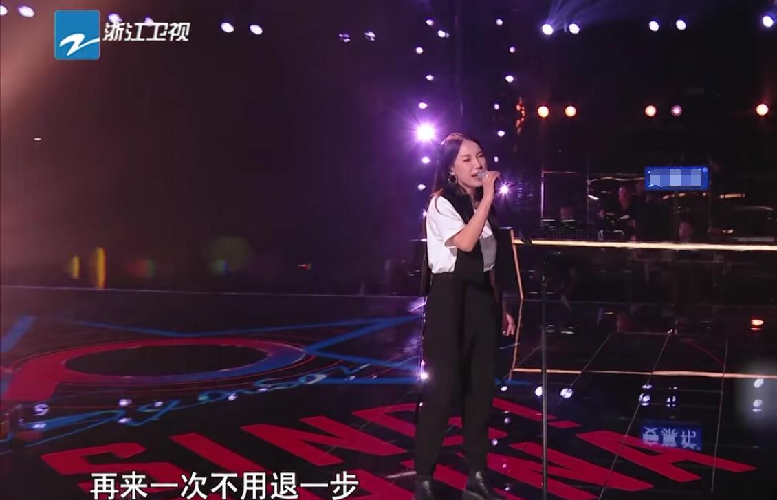 不要再为伍珂玥意难平了！节目调性早已注定了李克勤会放弃她